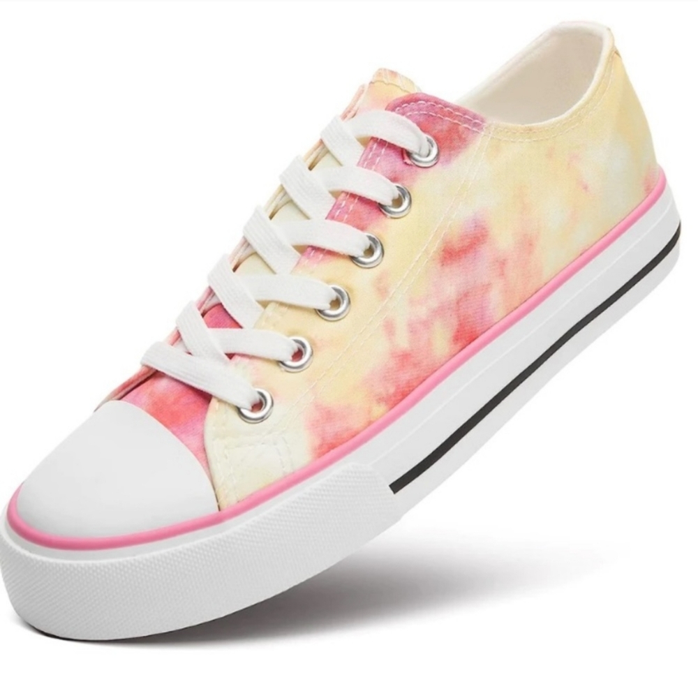 Retro Tie Dye Lace Up Canvas Low Top Shoes NWOT - 11 US